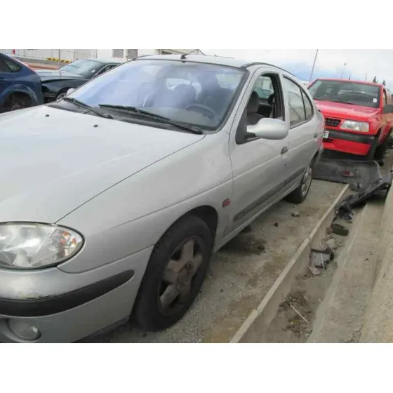 RENAULT MEGANE I FASE 2 CLASSIC (LA..) '2000 1.6 16V AUTHENTIQUE GRIS