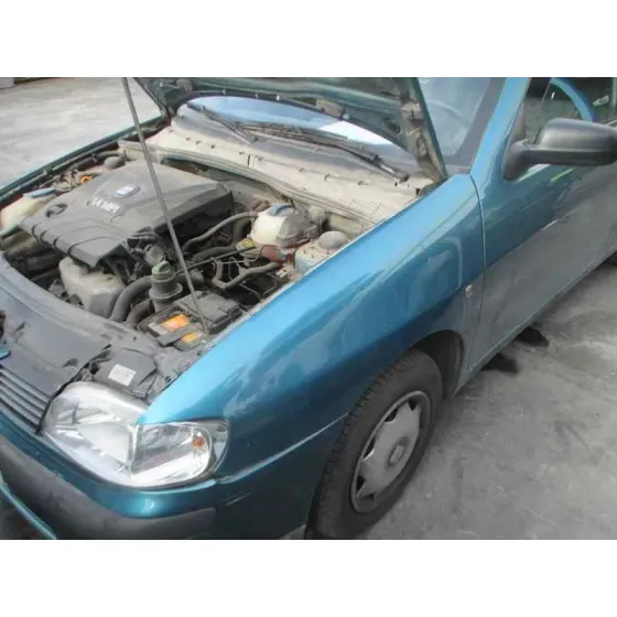 SEAT IBIZA (6K1) '1999 STELLA AZUL