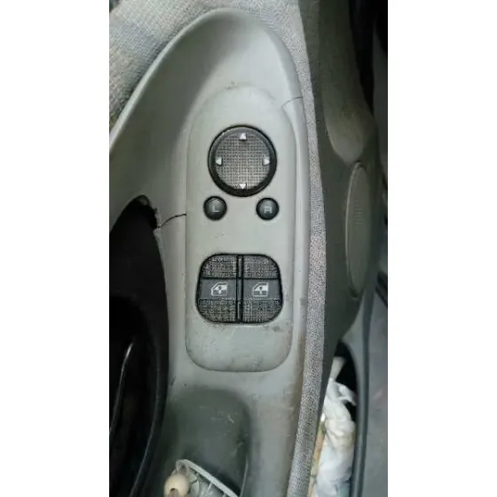 FORD GALAXY (VX) '1996 2.0 DOHC CAT ROJO