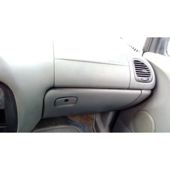 FORD GALAXY (VX) '1996 2.0 DOHC CAT ROJO