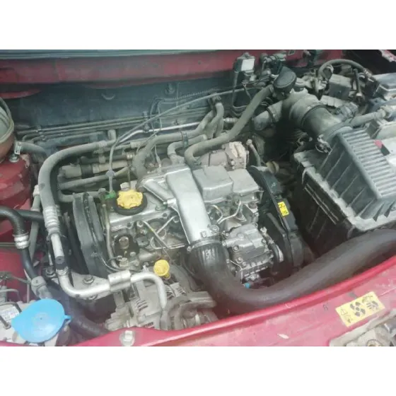LAND ROVER FREELANDER (LN) '1999 2.0 DI XE FAMILIAR (72KW) ROJO