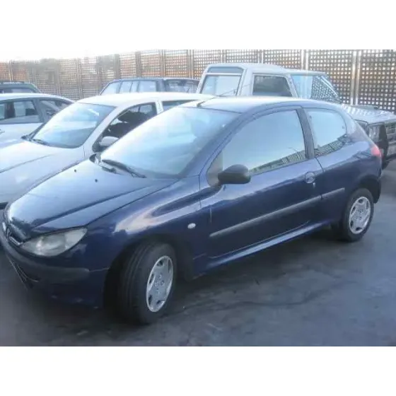 PEUGEOT 206 BERLINA '1999 XR AZUL