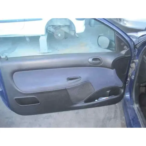 PEUGEOT 206 BERLINA '1999 XR AZUL