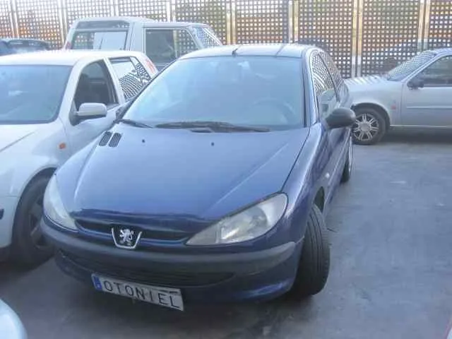 PEUGEOT 206 BERLINA '1999 XR AZUL