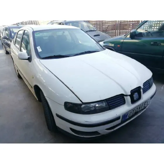 SEAT TOLEDO (1M2) '2000 SELECT BLANCO
