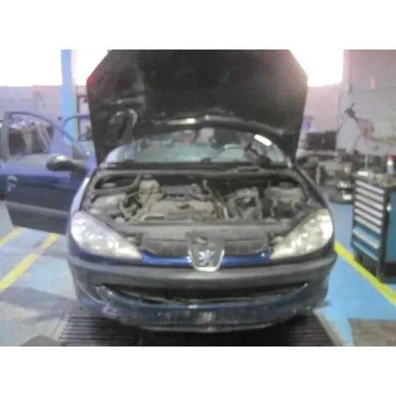 PEUGEOT 206 BERLINA '2000 XR AZUL