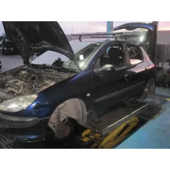 PEUGEOT 206 BERLINA '2000 XR AZUL