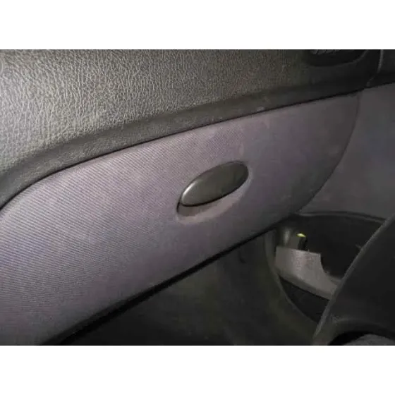 PEUGEOT 206 BERLINA '2000 XR AZUL