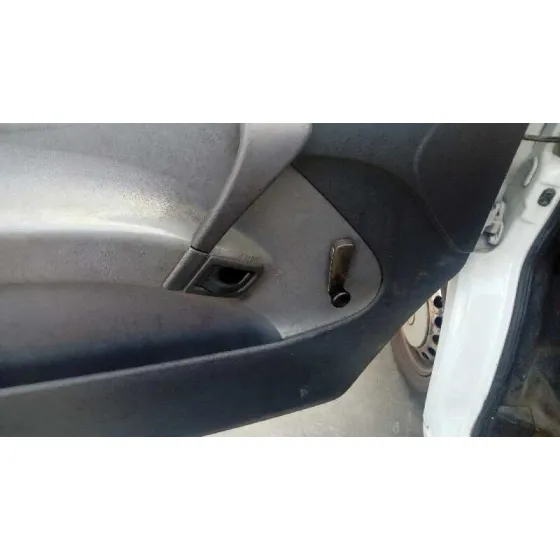 MERCEDES VITO (W638) CAJA CERRADA '1998 110 D (638.074) BLANCO