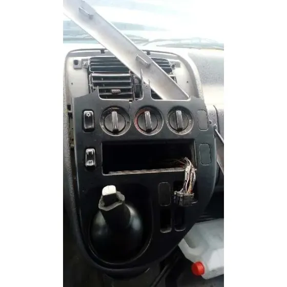 MERCEDES VITO (W638) CAJA CERRADA '1998 110 D (638.074) BLANCO