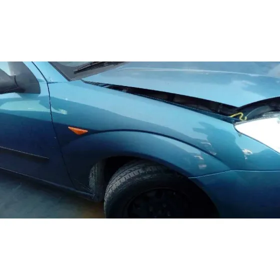 FORD FOCUS BERLINA (CAK) '2000 AMBIENTE AZUL