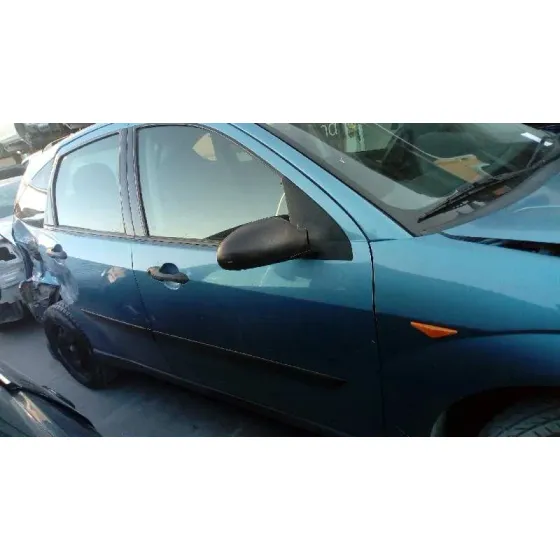 FORD FOCUS BERLINA (CAK) '2000 AMBIENTE AZUL