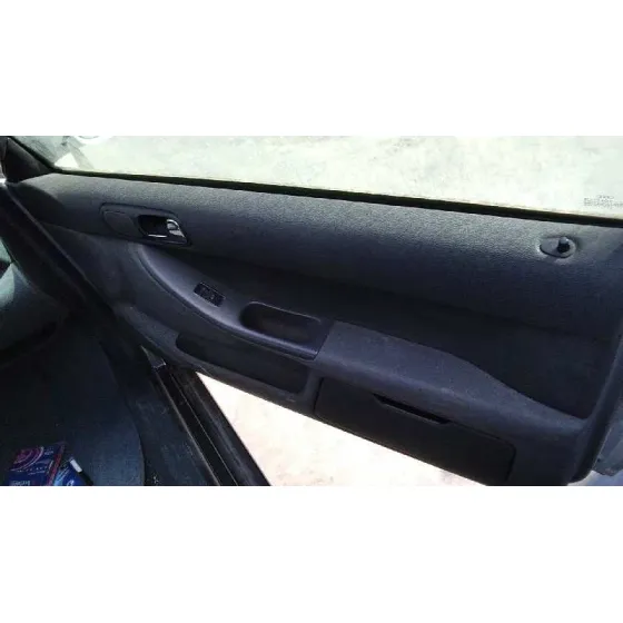 AUDI A3 (8L) '1997 1.8 T AMBIENTE PLATA