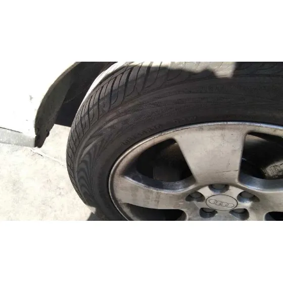 AUDI A3 (8L) '1997 1.8 T AMBIENTE PLATA