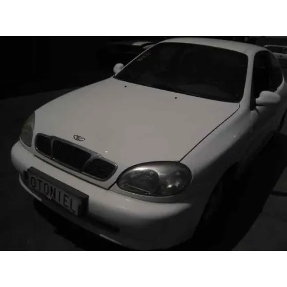 DAEWOO LANOS '2000 COOL BLANCO