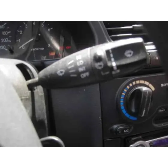 DAEWOO LANOS '2000 COOL BLANCO