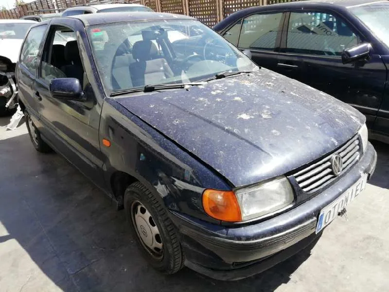 VOLKSWAGEN POLO BERLINA (6N1) '1998 BASICO AZUL