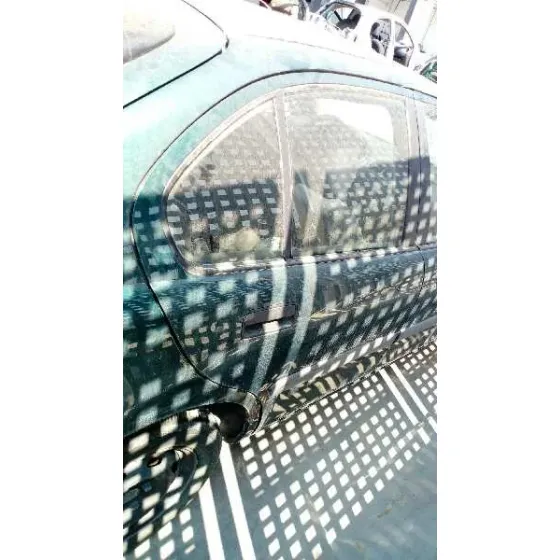 MG ROVER SERIE 200 (RF) '1998 220 SD (5-PTAS.) VERDE