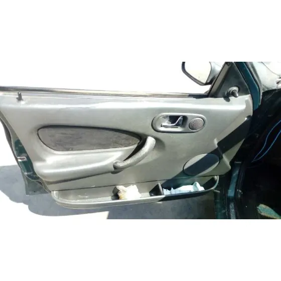 MG ROVER SERIE 200 (RF) '1998 220 SD (5-PTAS.) VERDE