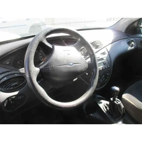 FORD FOCUS BERLINA (CAK) '2000 AMBIENTE GRIS