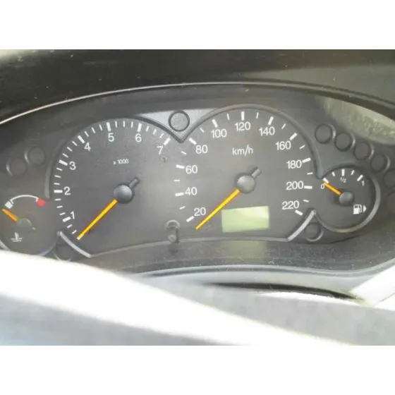 FORD FOCUS BERLINA (CAK) '2000 AMBIENTE GRIS