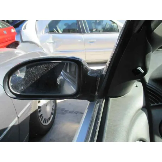 FORD FOCUS BERLINA (CAK) '2000 AMBIENTE GRIS