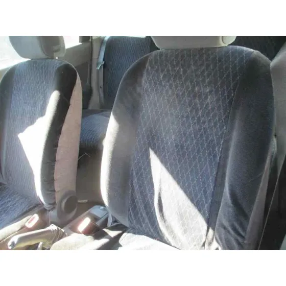 FORD FOCUS BERLINA (CAK) '2000 AMBIENTE GRIS