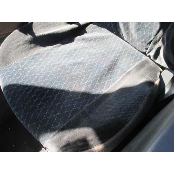 FORD FOCUS BERLINA (CAK) '2000 AMBIENTE GRIS