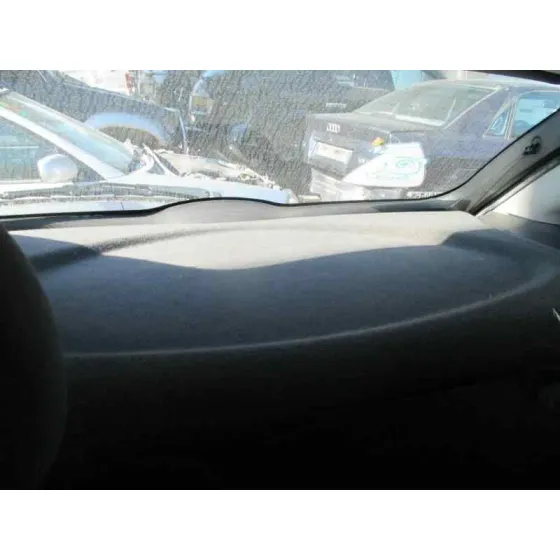 FORD FOCUS BERLINA (CAK) '2000 AMBIENTE GRIS