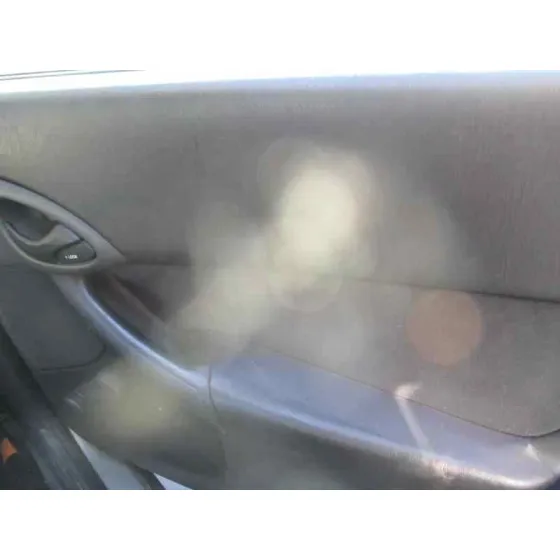 FORD FOCUS BERLINA (CAK) '2000 AMBIENTE GRIS