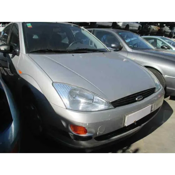 FORD FOCUS BERLINA (CAK) '2000 AMBIENTE GRIS