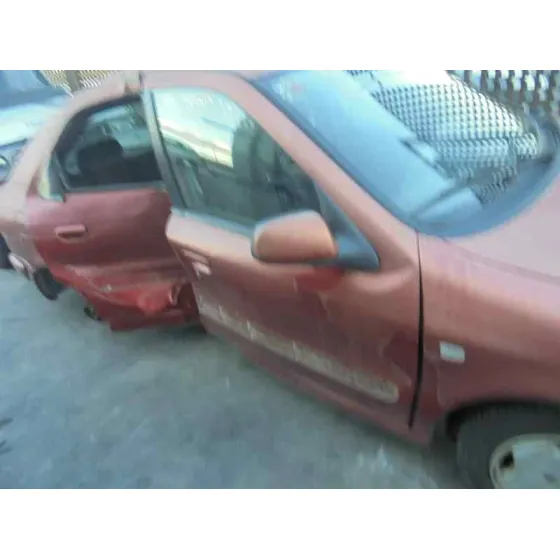 CITROEN XSARA BERLINA '2000 1.9 TD SX ROJO