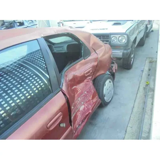 CITROEN XSARA BERLINA '2000 1.9 TD SX ROJO