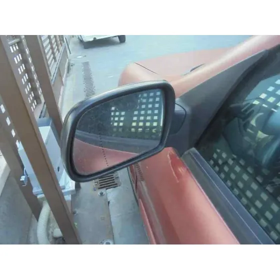 CITROEN XSARA BERLINA '2000 1.9 TD SX ROJO
