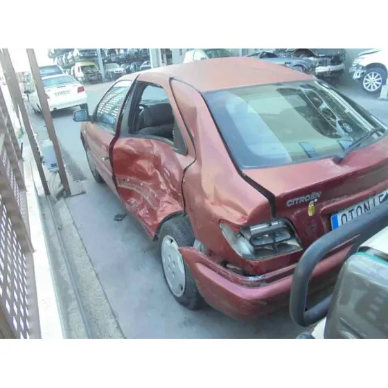 CITROEN XSARA BERLINA '2000 1.9 TD SX ROJO