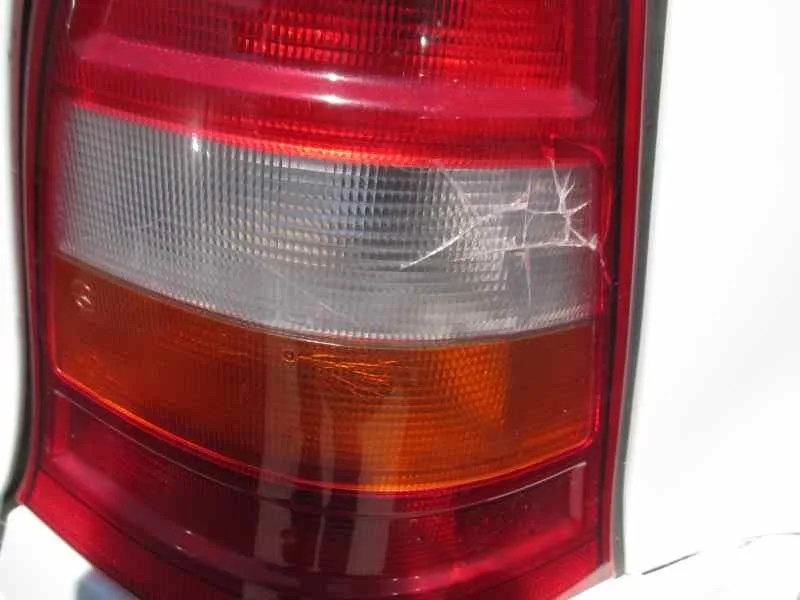 MERCEDES-BENZ CLASE A (W168) MERCEDES CLASE A (W168) '1999 140 (168.031) BLANCO 1997