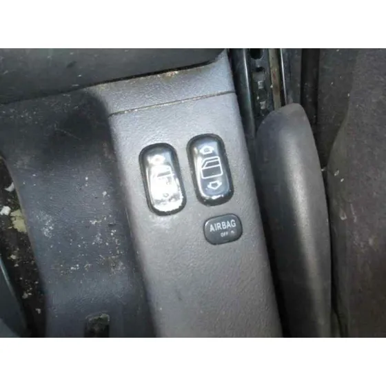 MERCEDES CLASE A (W168) '1999 140 (168.031) BLANCO