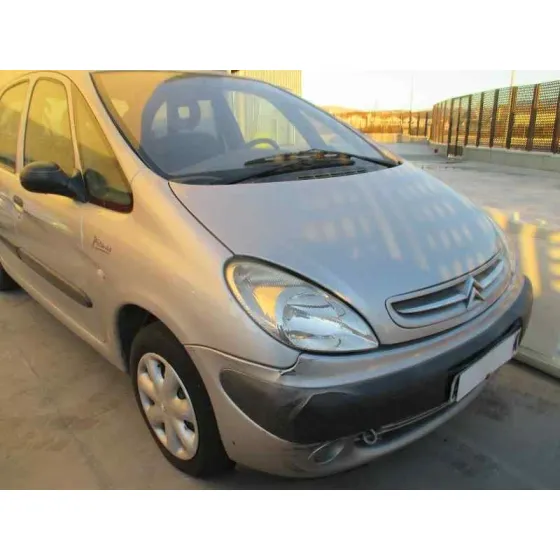CITROEN XSARA PICASSO '2000 1.8 16V PLATA