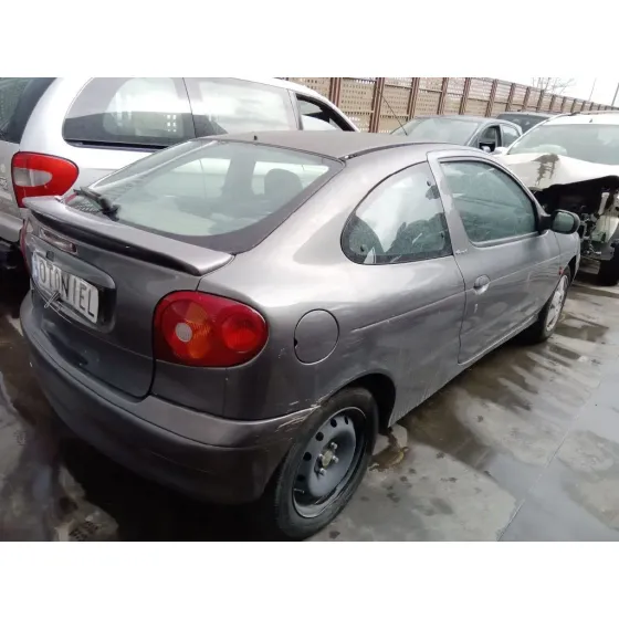 RENAULT MEGANE I COUPE FASE 2 (DA..) '1999 1.6 16V SPORT GRIS