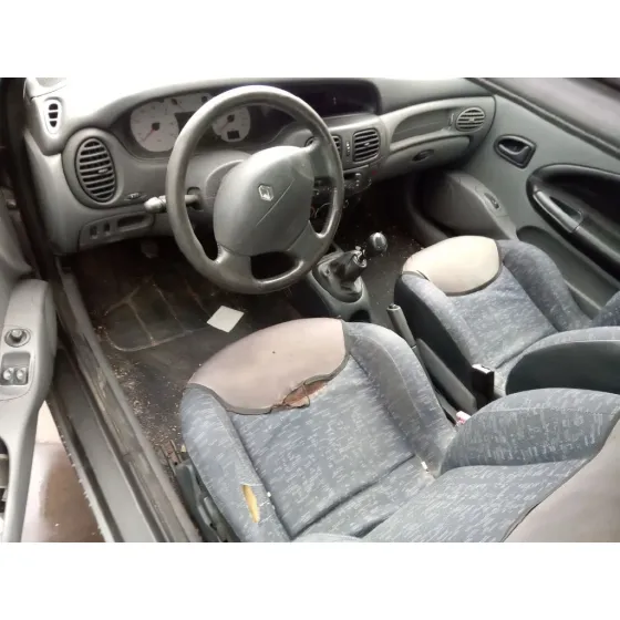 RENAULT MEGANE I COUPE FASE 2 (DA..) '1999 1.6 16V SPORT GRIS
