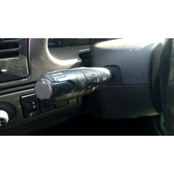 CITROEN XSARA BERLINA '1999 1.9 TURBODIESEL GRIS PLATA