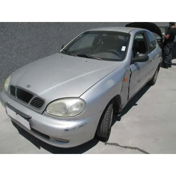 DAEWOO LANOS '1999 1.3 G GRIS