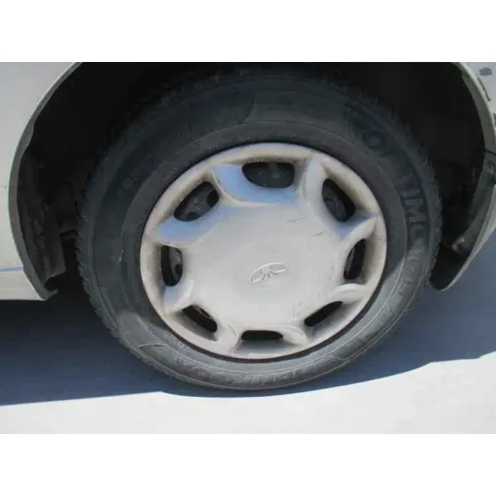 DAEWOO LANOS '1999 1.3 G GRIS