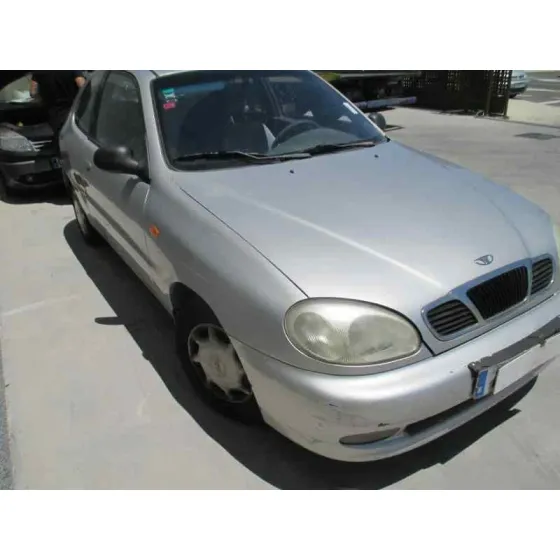 DAEWOO LANOS '1999 1.3 G GRIS
