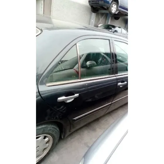 MERCEDES CLASE E (W210) BERLINA DIESEL '1996 300 DIESEL (210.020) NEGRO