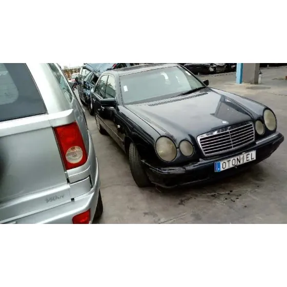 MERCEDES CLASE E (W210) BERLINA DIESEL '1996 300 DIESEL (210.020) NEGRO