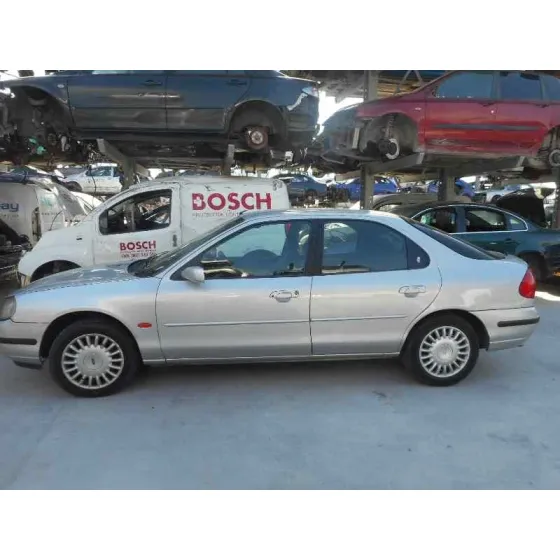 FORD MONDEO BERLINA (GD) '1997 AMBIENTE PLATA
