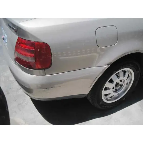 AUDI A4 BERLINA (B5) '2000 1.9 TDI PLATA