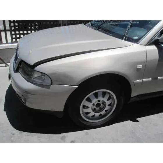 AUDI A4 BERLINA (B5) '2000 1.9 TDI PLATA