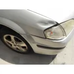 MAZDA 323 BERLINA F/S (BJ) MAZDA 323 BERLINA F/S (BJ) '2000 2.0 TD S EXCLUSIVE PLATA 1998